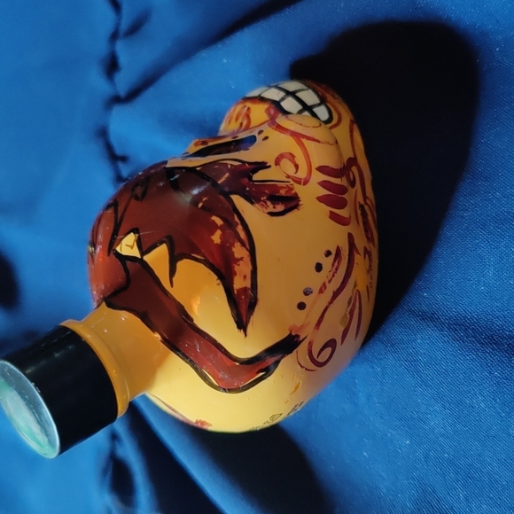 ✔️Skull mug with 2 other skull items - Picture 3 of 7